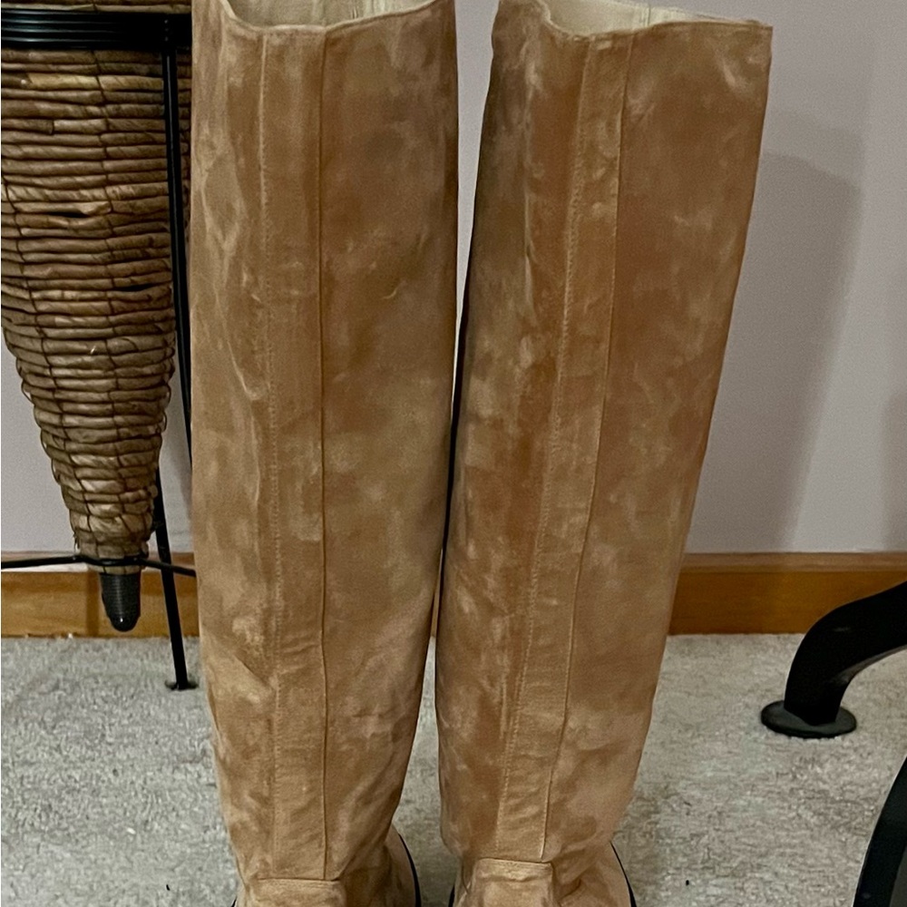 STUART WEITZMAN Kaia Knee High Boot - Picture 8 of 11